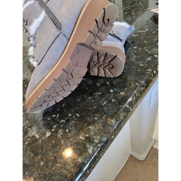 Back to School NWOT Wonder Nation Girl's Faux Fur Boot Size 5 - Picture 4 of 4